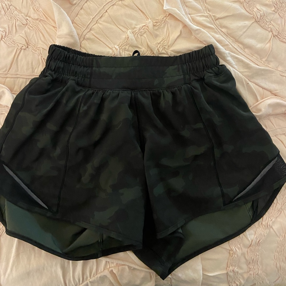Green camouflage lululemon shorts